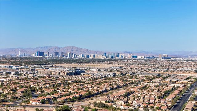 6184 Willow Rock Street, Las Vegas, NV 89135
