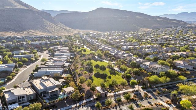 6184 Willow Rock Street, Las Vegas, NV 89135