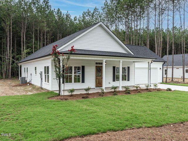 214 Green Pines Estates Drive, Kenly, NC 27542