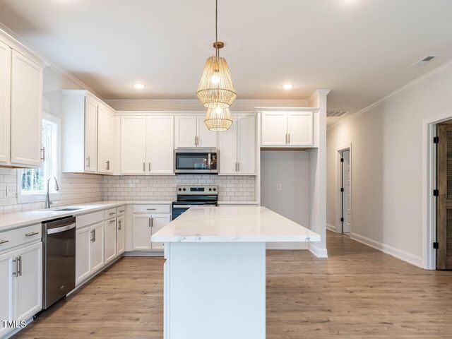 214 Green Pines Estates Drive, Kenly, NC 27542