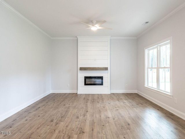 214 Green Pines Estates Drive, Kenly, NC 27542