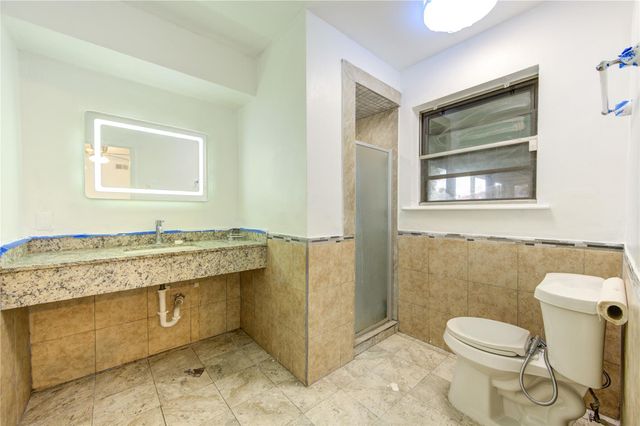 2117 Willow Wisp Drive, Seabrook, TX 77586