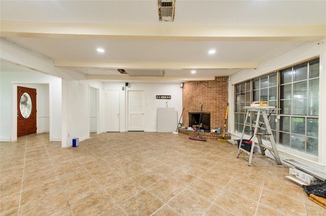 2117 Willow Wisp Drive, Seabrook, TX 77586