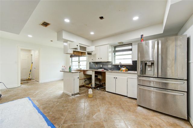2117 Willow Wisp Drive, Seabrook, TX 77586