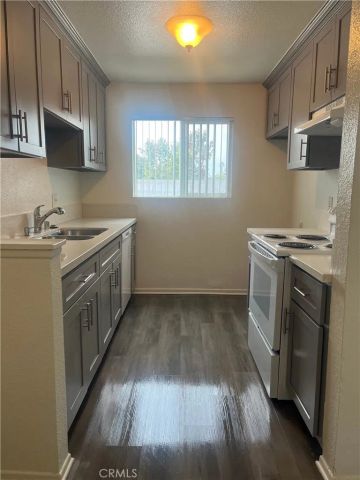 1200 S San Antonio Avenue 17, Ontario, CA 91762