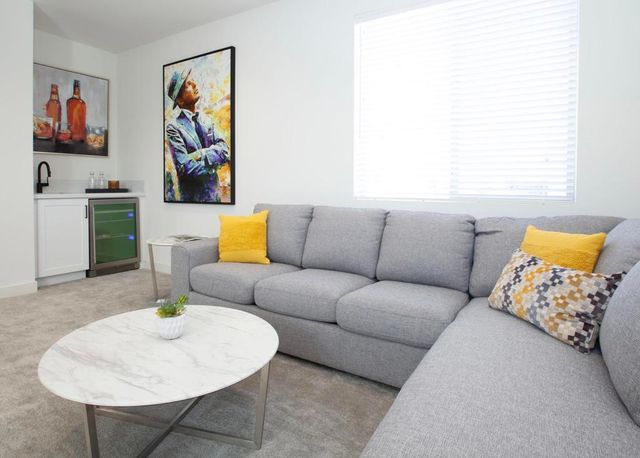 80215 Whisper Rock Way, La Quinta, CA 92253