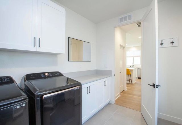 80215 Whisper Rock Way, La Quinta, CA 92253