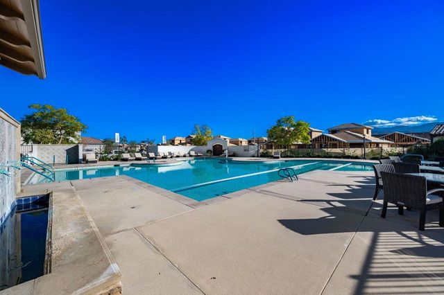 80215 Whisper Rock Way, La Quinta, CA 92253