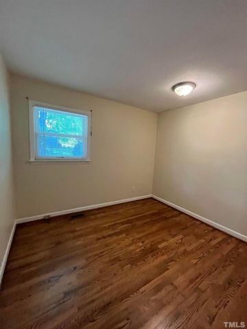 207 W Boundary Street, Cary, NC 27513