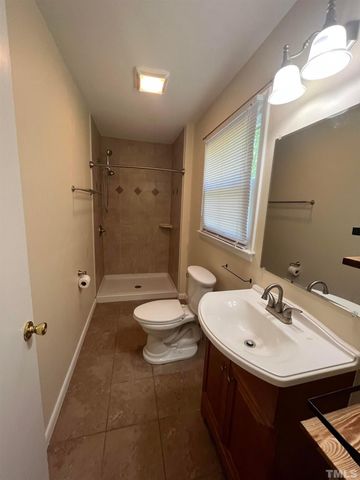 207 W Boundary Street, Cary, NC 27513