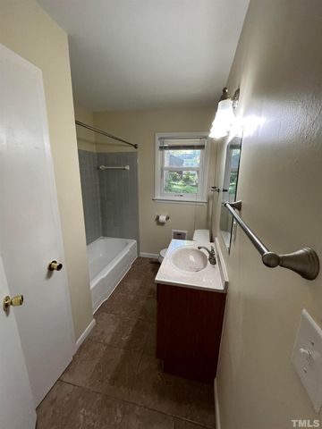 207 W Boundary Street, Cary, NC 27513