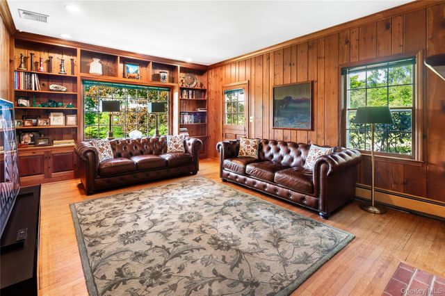 52 Lake Road, Katonah, NY 10536