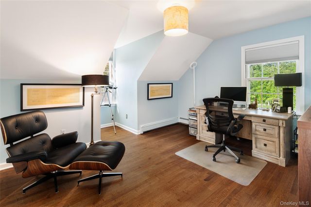 52 Lake Road, Katonah, NY 10536
