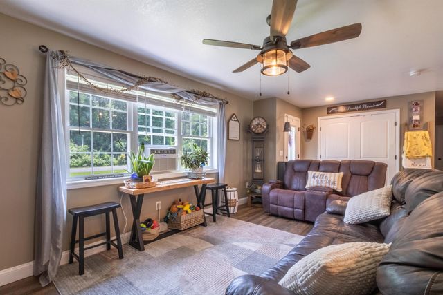 120 Dashner Circle, Derby, VT 05830