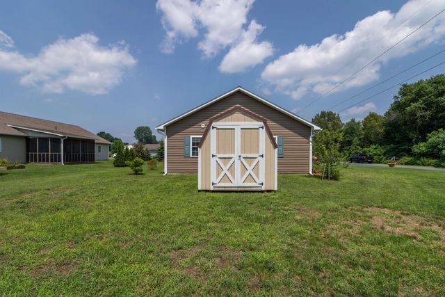 120 Dashner Circle, Derby, VT 05830