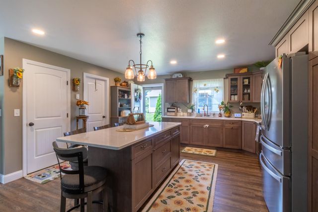 120 Dashner Circle, Derby, VT 05830