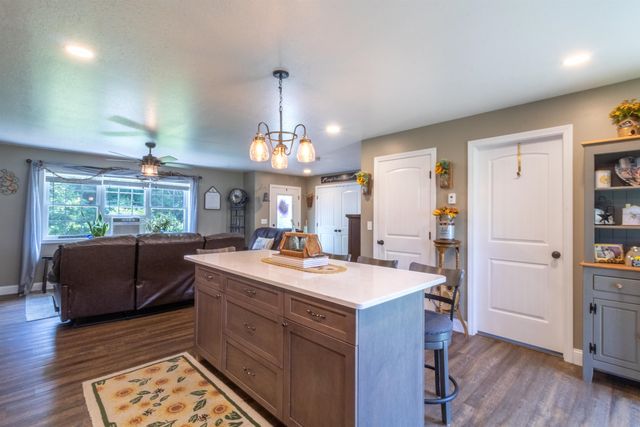 120 Dashner Circle, Derby, VT 05830