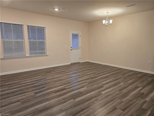 883 Falls Grove Trail, High Point, NC 27265