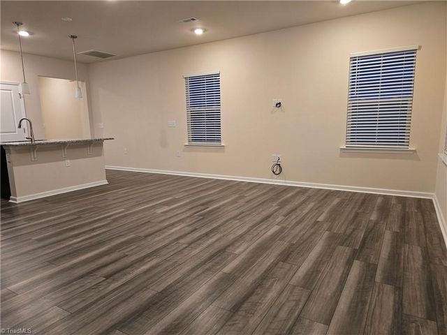 883 Falls Grove Trail, High Point, NC 27265