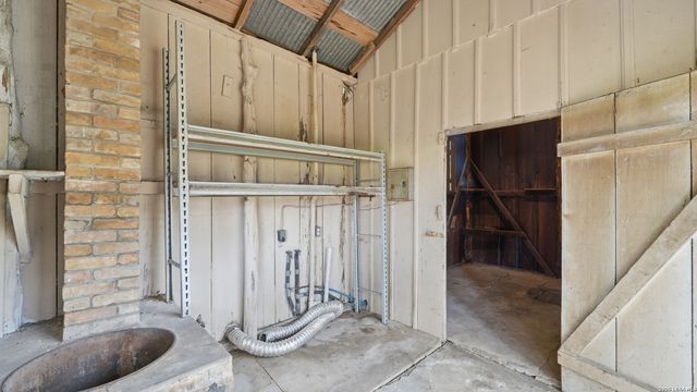 431 E Commerce St, New Braunfels, TX 78130