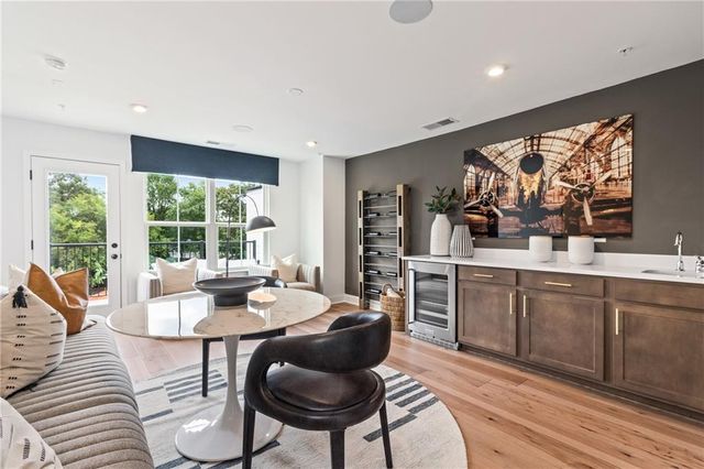 2543 Astaire Court, Atlanta, GA 30318