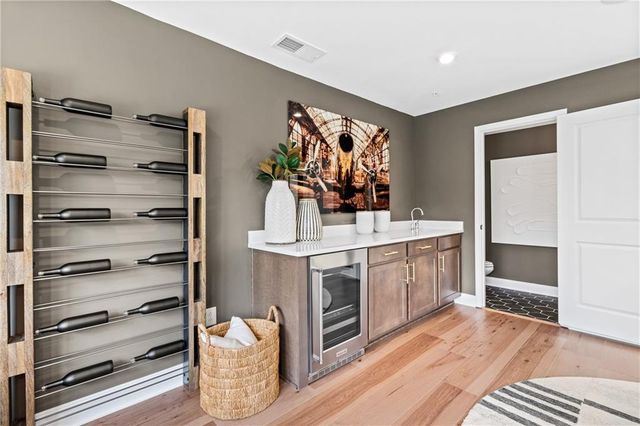 2543 Astaire Court, Atlanta, GA 30318