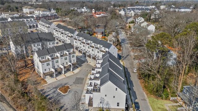 2543 Astaire Court, Atlanta, GA 30318