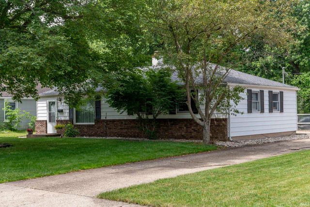 2527 Sampson Street, South Bend, IN 46614