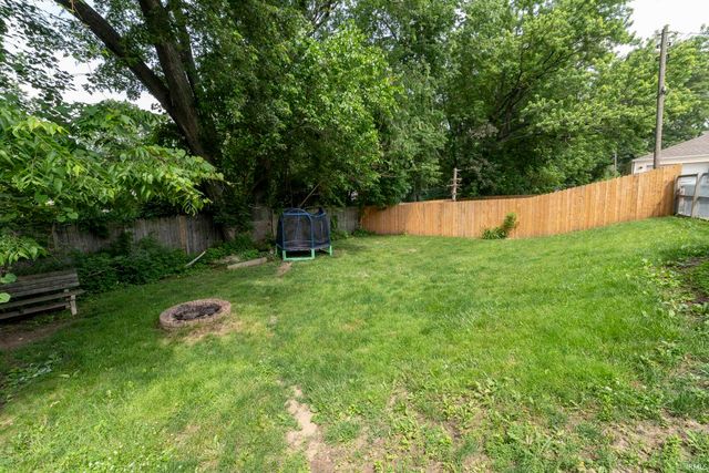 2527 Sampson Street, South Bend, IN 46614