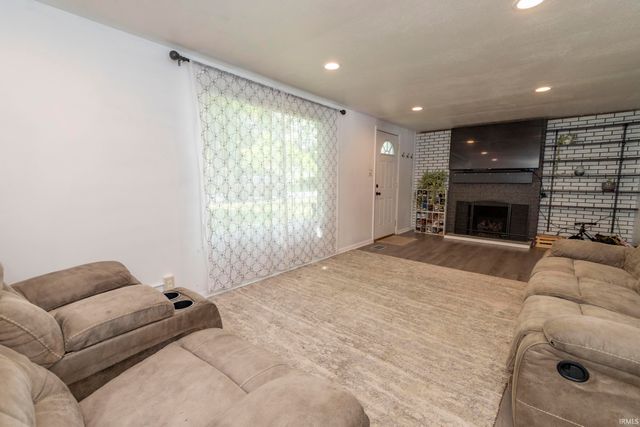 2527 Sampson Street, South Bend, IN 46614