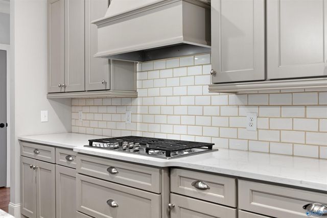 8479 Sedgebrook Drive SE, Owens Cross Roads, AL 35763