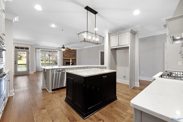 8479 Sedgebrook Drive SE, Owens Cross Roads, AL 35763