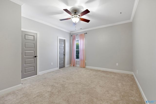 8479 Sedgebrook Drive SE, Owens Cross Roads, AL 35763