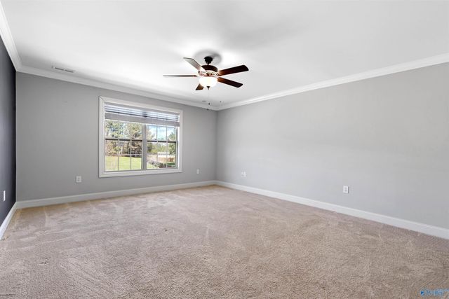 8479 Sedgebrook Drive SE, Owens Cross Roads, AL 35763