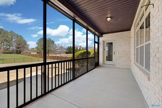 8479 Sedgebrook Drive SE, Owens Cross Roads, AL 35763