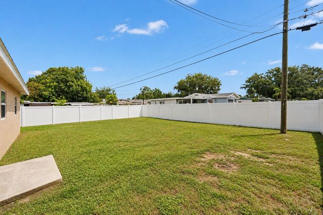 131 EMERALD LANE, Largo, FL 33771