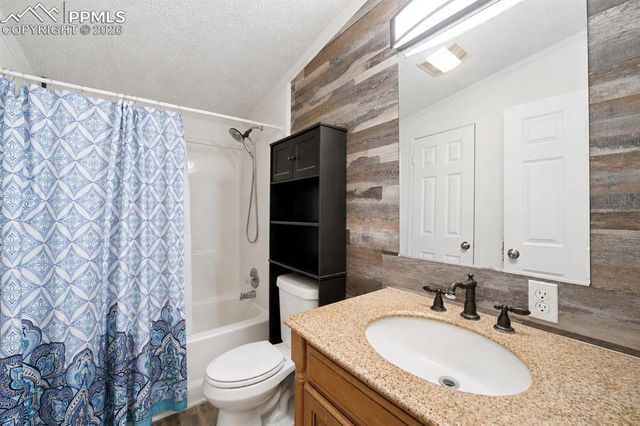 9075 Camino Del Sol Point, Fountain, CO 80817