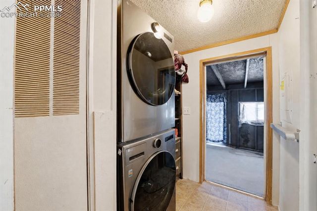 9075 Camino Del Sol Point, Fountain, CO 80817