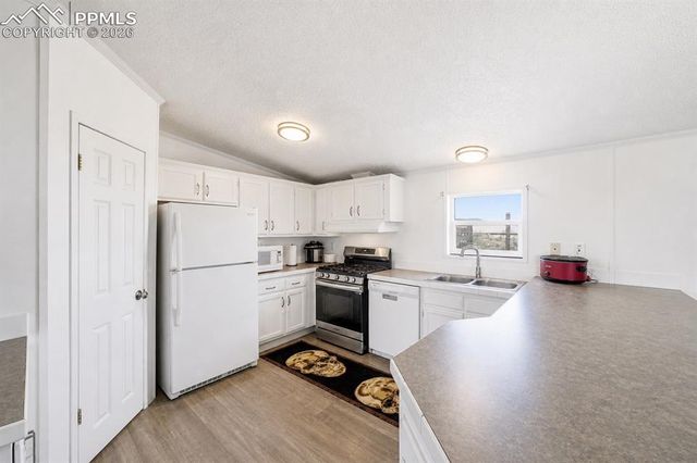 9075 Camino Del Sol Point, Fountain, CO 80817