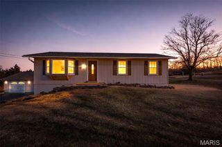 2950 Stonehouse Road, De Soto, MO 63020