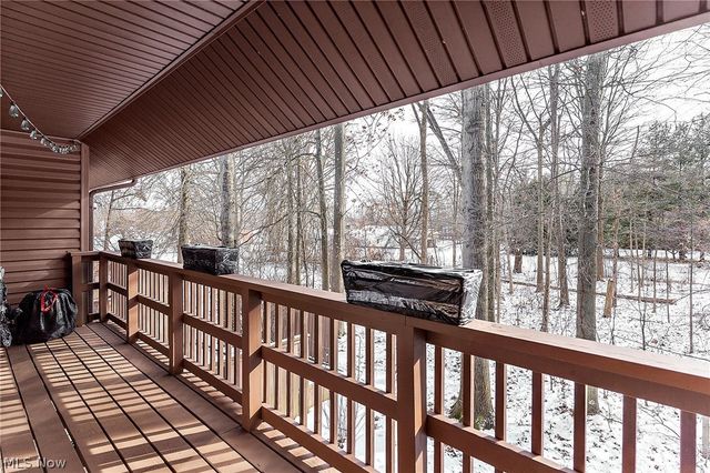 4464 Willowcreek Drive, Howland, OH 44484