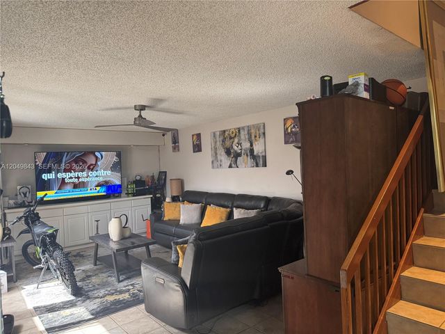 4122 41st Way, West Palm Beach, FL 33407