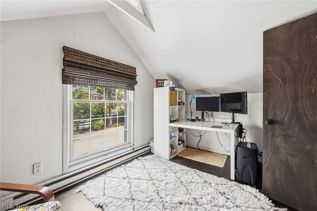 58 E Washington Street, Chagrin Falls, OH 44022