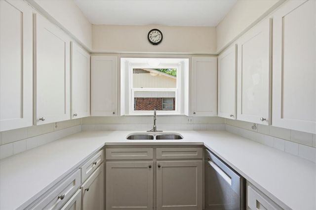 7413 Christopher Court, North Richland Hills, TX 76180