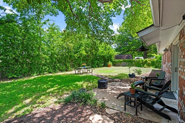7413 Christopher Court, North Richland Hills, TX 76180