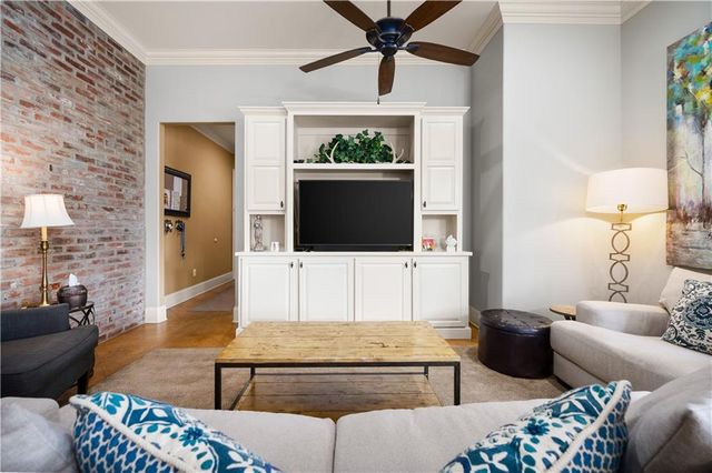 6008 STONEGATE Drive, Alexandria, LA 71303