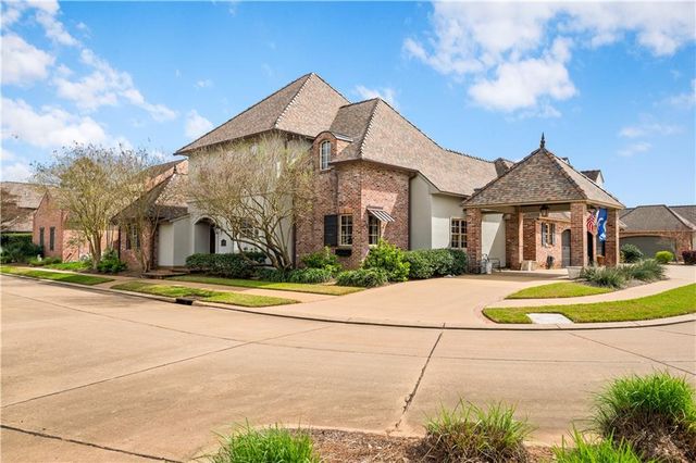 6008 STONEGATE Drive, Alexandria, LA 71303