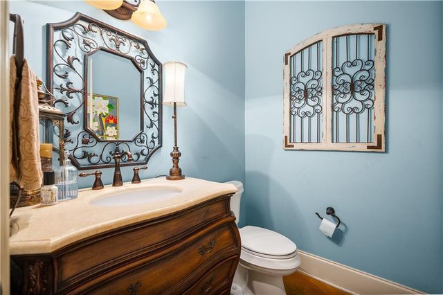 6008 STONEGATE Drive, Alexandria, LA 71303