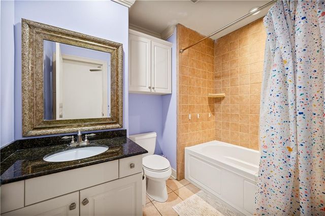 6008 STONEGATE Drive, Alexandria, LA 71303