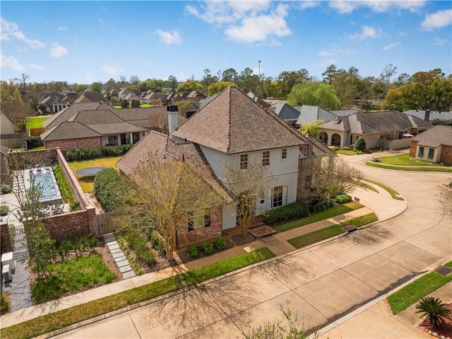 6008 STONEGATE Drive, Alexandria, LA 71303